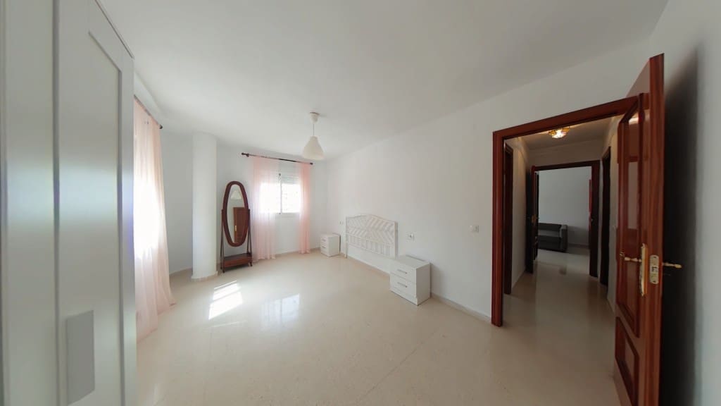 3 soveværelse Lejlighed til salg i Mezquitilla - € 270.000 (Ref: 9057382)