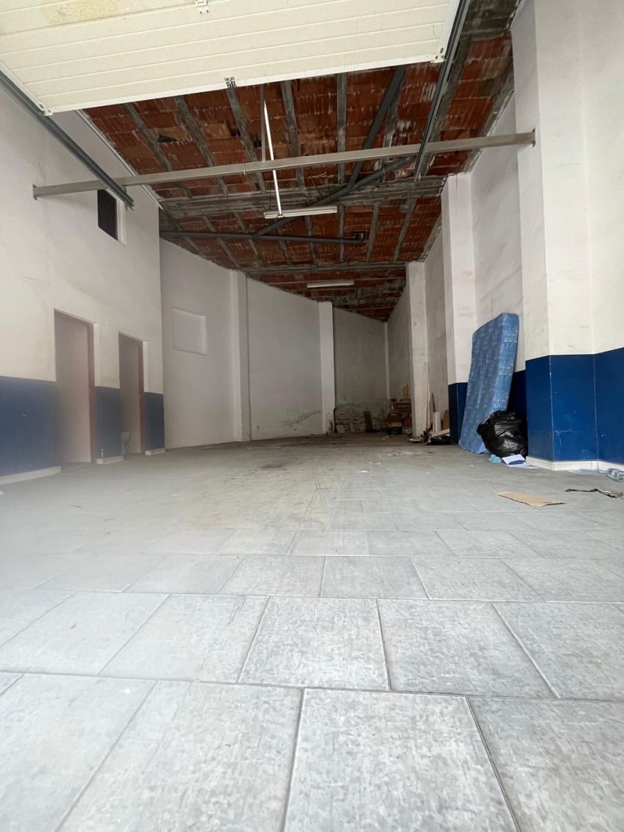 3 bedroom Villa for sale in Algarrobo with garage - € 265,000 (Ref: 9096011)