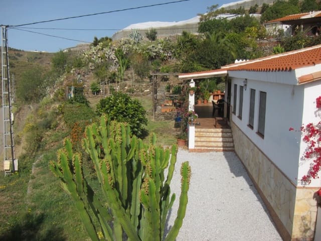 4 chambre Finca/Maison de Campagne à vendre à Lagos, Vélez-Málaga - 289 900 € (Ref: 9106357)