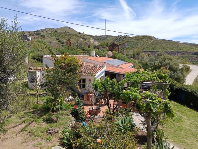 4 chambre Finca/Maison de Campagne à vendre à Lagos, Vélez-Málaga - 289 900 € (Ref: 9106357)