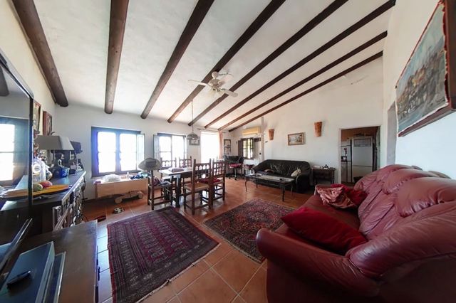 3 sovrum Finca/Hus på landet till salu i Lagos, Vélez-Málaga med garage - 285 000 € (Ref: 9106357)