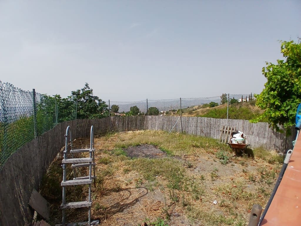 4 soveværelse Finca/Landehus til salg i Vinuela - € 344.600 (Ref: 9106358)