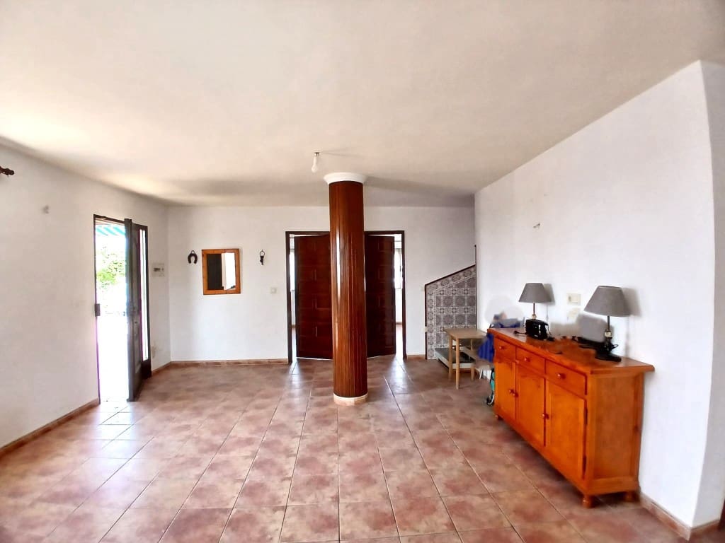 4 soveværelse Finca/Landehus til salg i Vinuela - € 344.600 (Ref: 9106358)