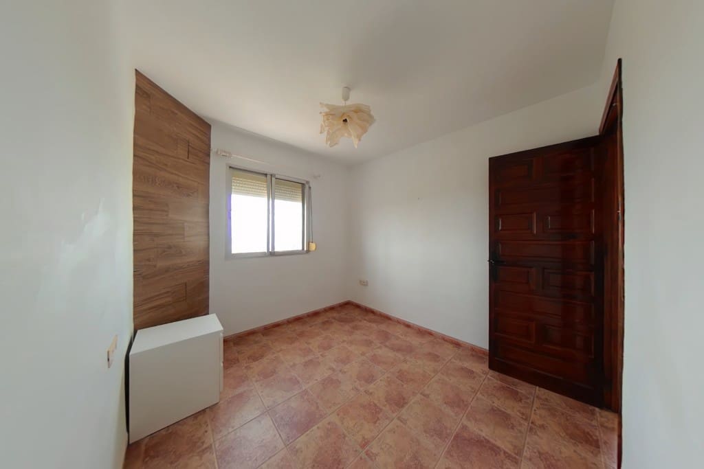 4 soveværelse Finca/Landehus til salg i Vinuela - € 344.600 (Ref: 9106358)