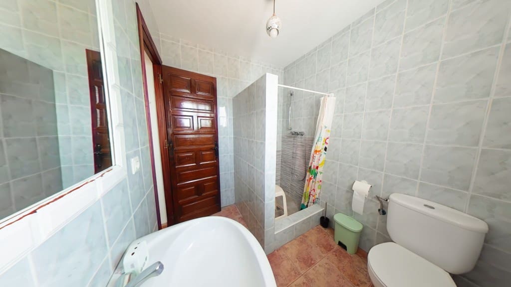 4 soveværelse Finca/Landehus til salg i Vinuela - € 344.600 (Ref: 9106358)