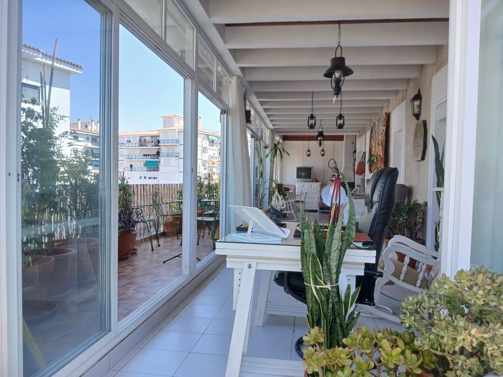 3 soveværelse Penthouse til salg i Velez-Malaga med garage - € 398.000 (Ref: 9108512)