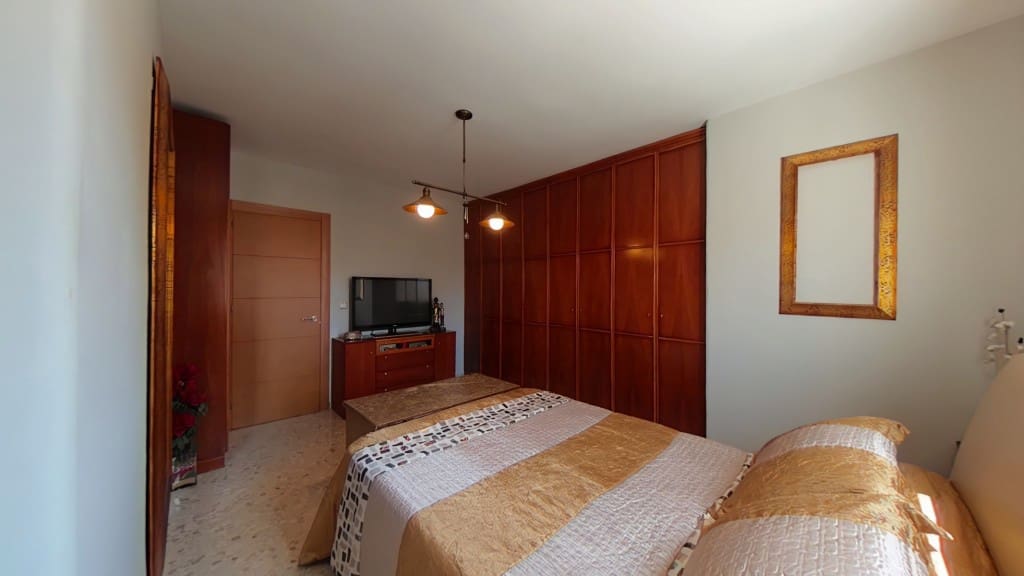 3 soveværelse Penthouse til salg i Velez-Malaga med garage - € 398.000 (Ref: 9108512)
