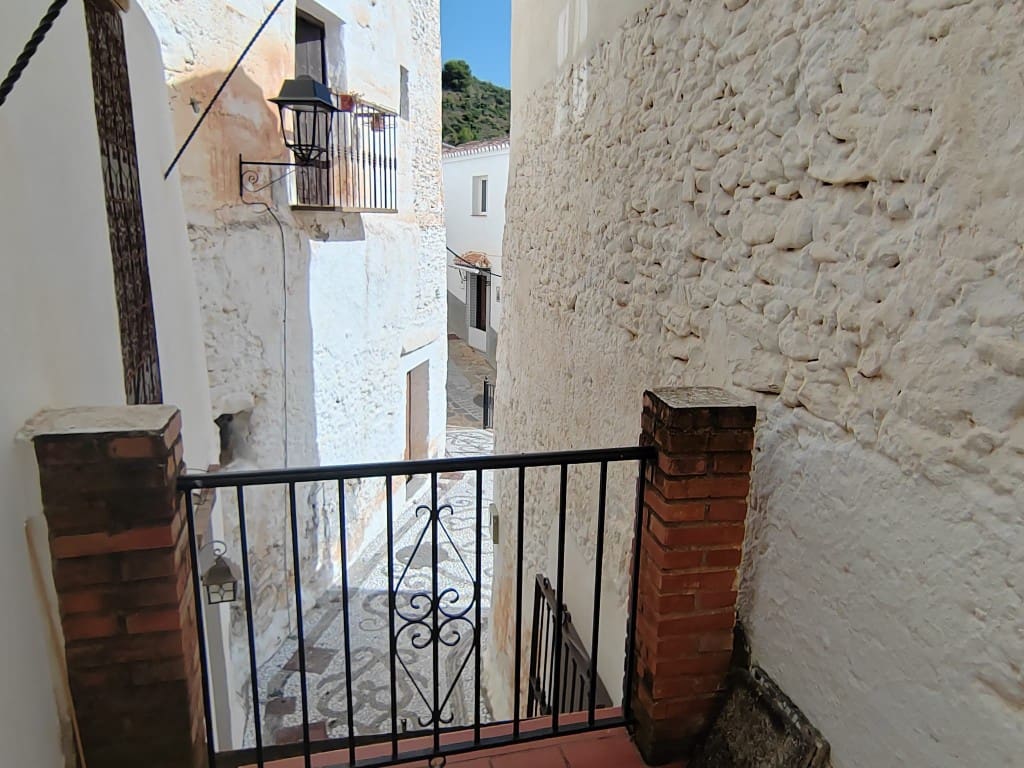 2 soveværelse Byhus til salg i Salares - € 66.000 (Ref: 9126641)