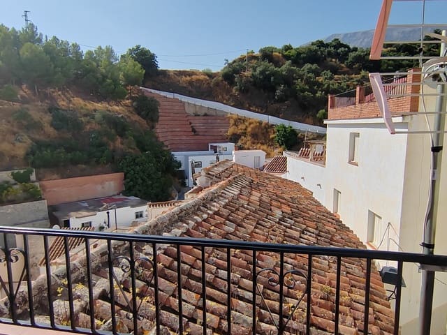 2 sovrum Hus till salu i Salares - 66 000 € (Ref: 9126641)