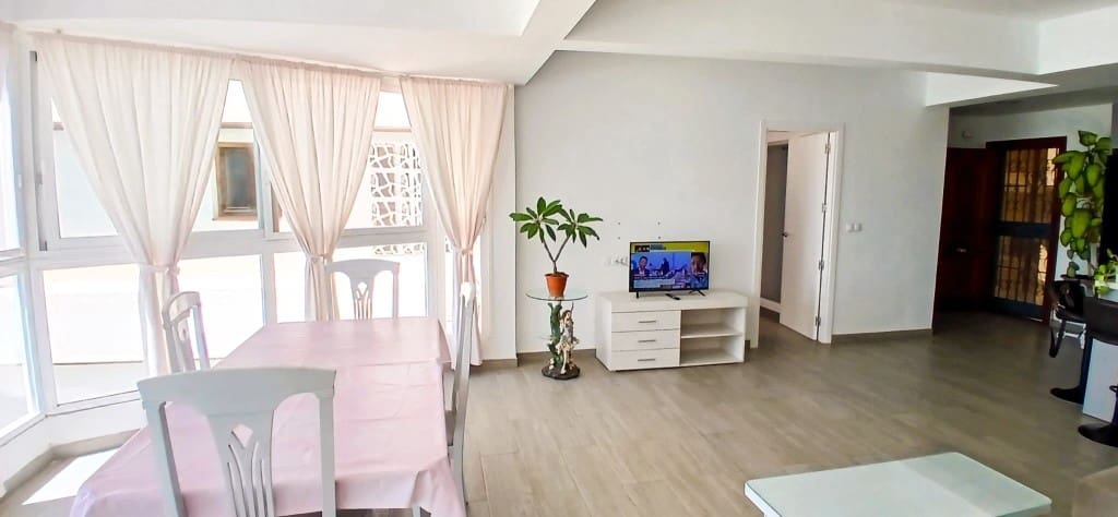 2 makuuhuone Huoneisto myytävänä paikassa Torrox-Costa mukana uima-altaan - 293 000 € (Ref: 9148989)