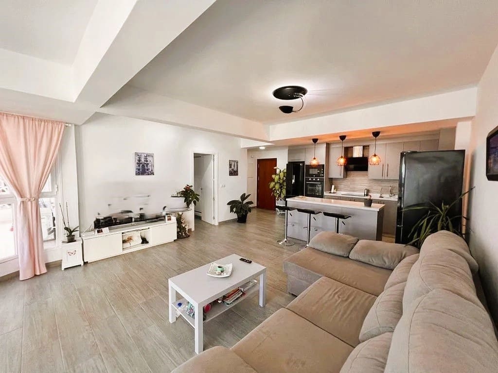 2 makuuhuone Huoneisto myytävänä paikassa Torrox-Costa mukana uima-altaan - 293 000 € (Ref: 9148989)