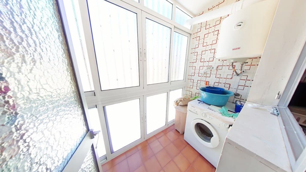 3 soveværelse Lejlighed til salg i Caleta de Velez - € 262.500 (Ref: 9148990)