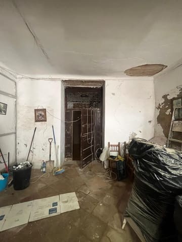 Villa til salgs i Vélez-Málaga - € 189 000 (Ref: 9153699)