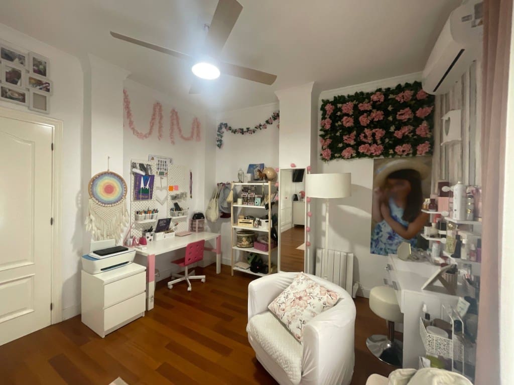 4 soveværelse Villa til salg i Velez-Malaga med swimmingpool - € 650.000 (Ref: 9160854)