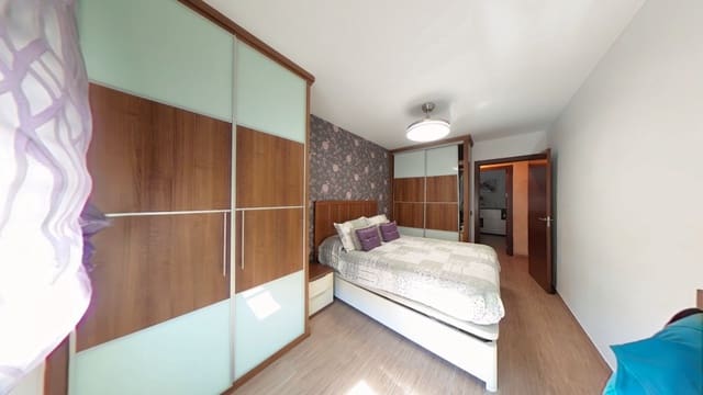 3 makuuhuone Huoneisto myytävänä paikassa Caleta de Vélez, Vélez-Málaga - 295 000 € (Ref: 9185438)