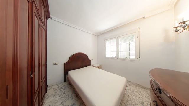 5 soverom Villa til salgs i Caleta de Vélez, Vélez-Málaga med garasje - € 995 000 (Ref: 9248051)