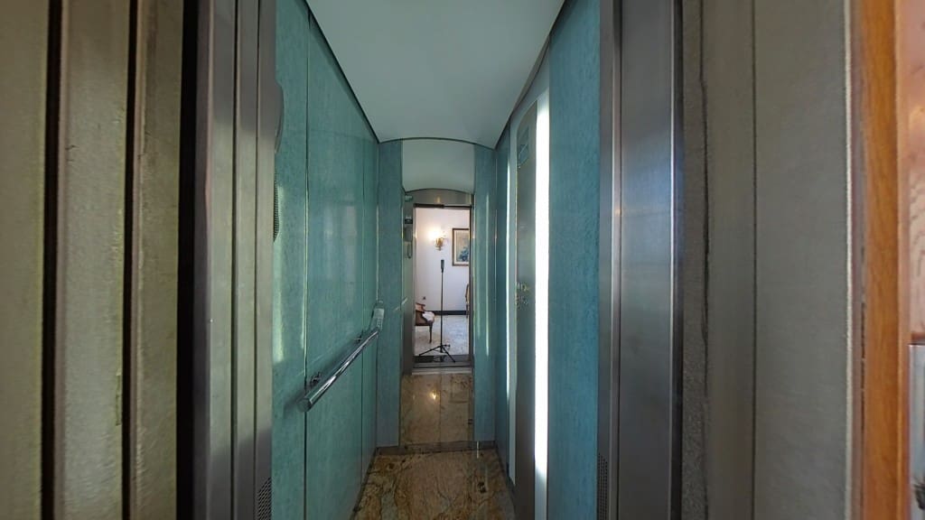 5 soverom Villa til salgs i Caleta de Velez med garasje - € 995 000 (Ref: 9248051)