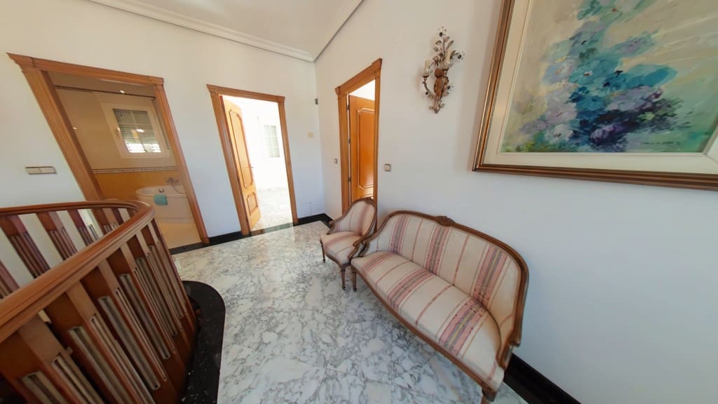 5 soverom Villa til salgs i Caleta de Velez med garasje - € 995 000 (Ref: 9248051)