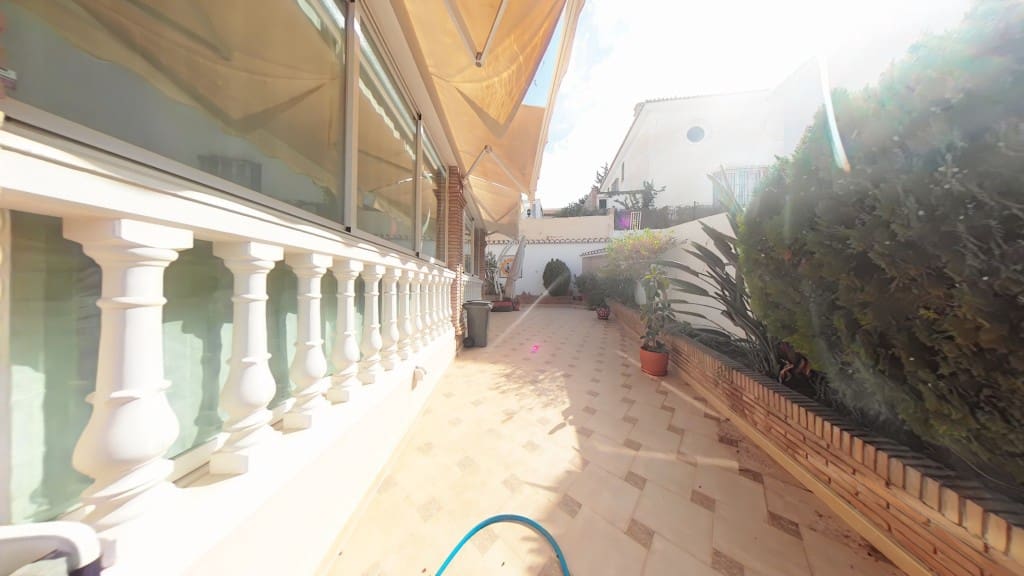 5 soverom Villa til salgs i Caleta de Velez med garasje - € 995 000 (Ref: 9248051)