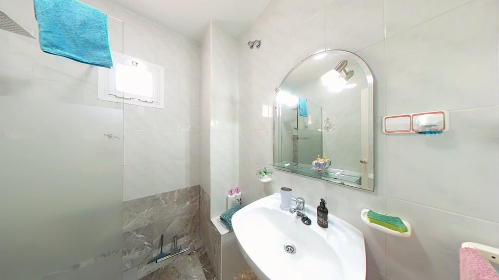 2 chambre Appartement à vendre à Caleta de Velez - 190 000 € (Ref: 9337690)