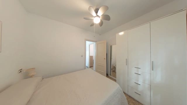 2 chambre Appartement à vendre à Caleta de Vélez, Vélez-Málaga - 190 000 € (Ref: 9337690)