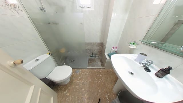 2 chambre Appartement à vendre à Caleta de Vélez, Vélez-Málaga - 190 000 € (Ref: 9337690)