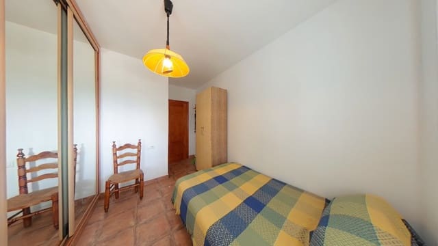 5 sovrum Finca/Hus på landet till salu i Torrox med garage - 450 000 € (Ref: 9353174)