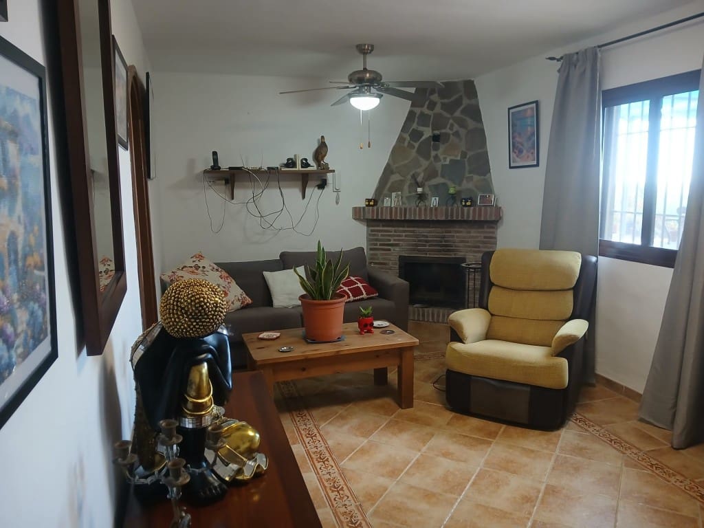 2 soveværelse Finca/Landehus til salg i Nerja med swimmingpool - € 465.000 (Ref: 9419025)