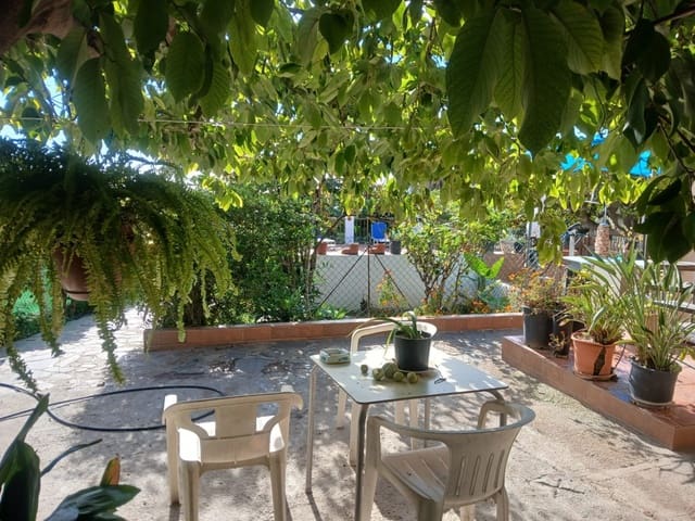 2 soveværelse Finca/Landehus til salg i Nerja med swimmingpool - € 465.000 (Ref: 9419025)