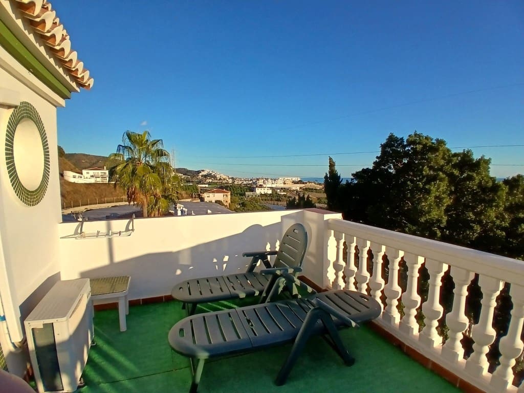 4 makuuhuone Huvila myytävänä paikassa Torrox-Costa mukana uima-altaan - 1 100 000 € (Ref: 9433062)