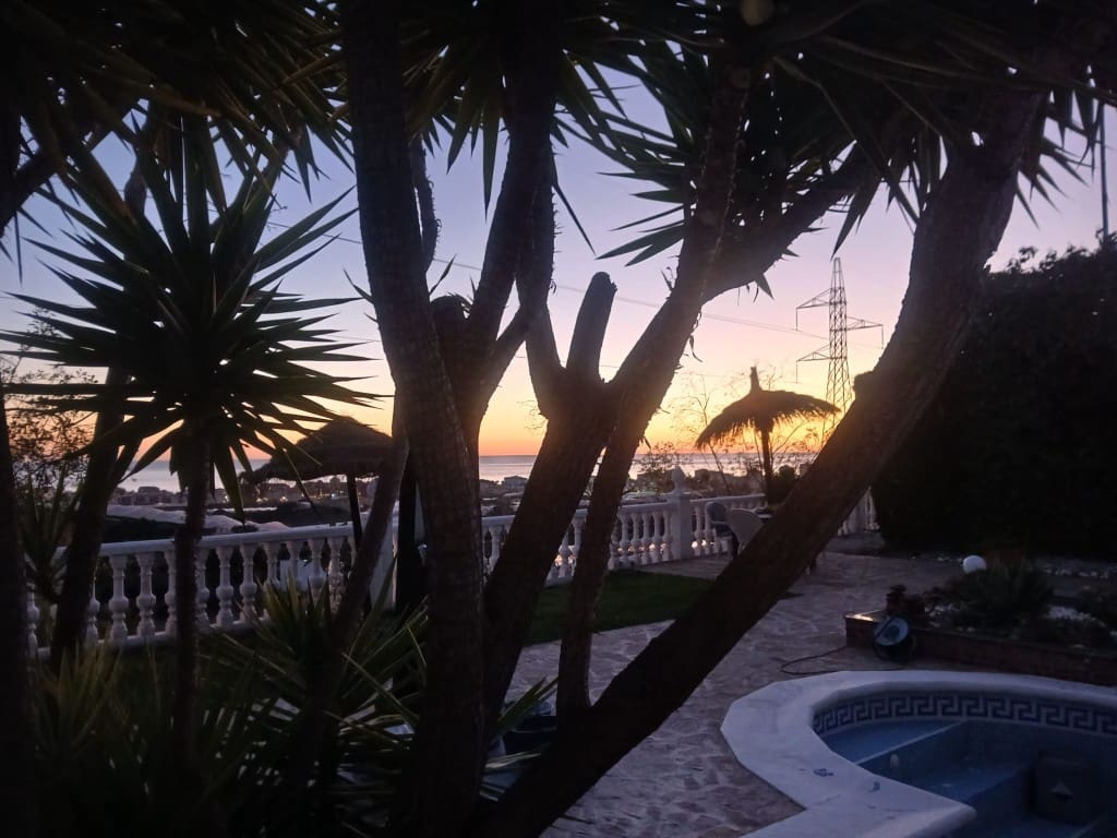 4 makuuhuone Huvila myytävänä paikassa Torrox-Costa mukana uima-altaan - 1 100 000 € (Ref: 9433062)