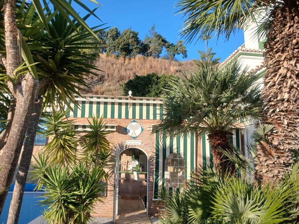 4 makuuhuone Huvila myytävänä paikassa Torrox-Costa mukana uima-altaan - 1 100 000 € (Ref: 9433062)