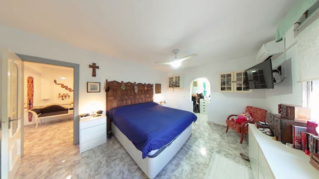 4 chambre Finca/Maison de Campagne à vendre à Triana avec piscine - 460 000 € (Ref: 9450985)