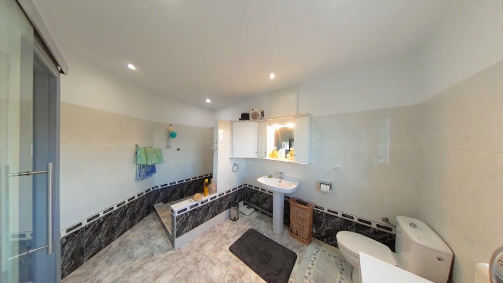 4 chambre Finca/Maison de Campagne à vendre à Triana avec piscine - 460 000 € (Ref: 9450985)