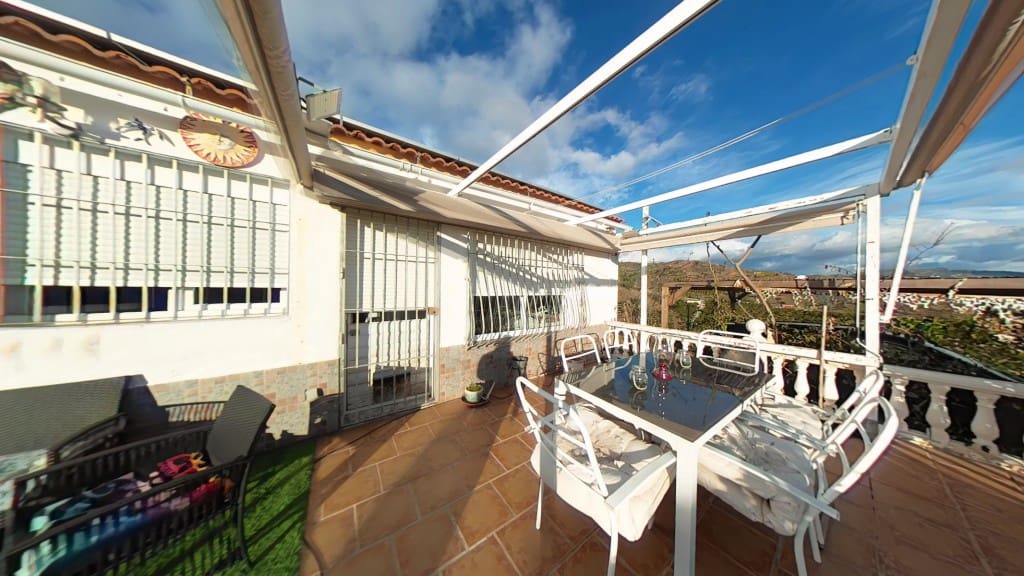 4 chambre Finca/Maison de Campagne à vendre à Triana avec piscine - 460 000 € (Ref: 9450985)