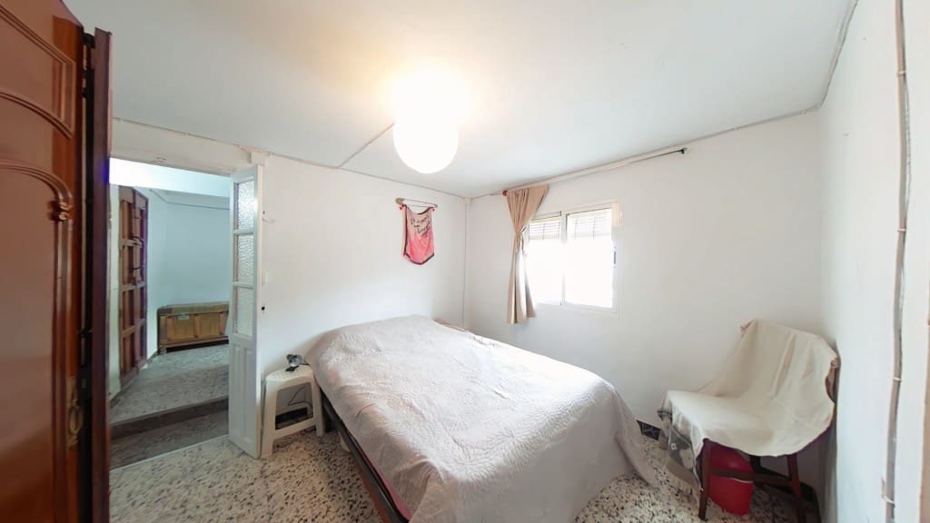 3 bedroom Townhouse for sale in Algarrobo - € 130,000 (Ref: 9530129)