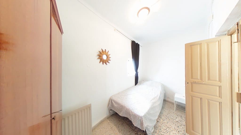 3 bedroom Townhouse for sale in Algarrobo - € 130,000 (Ref: 9530129)