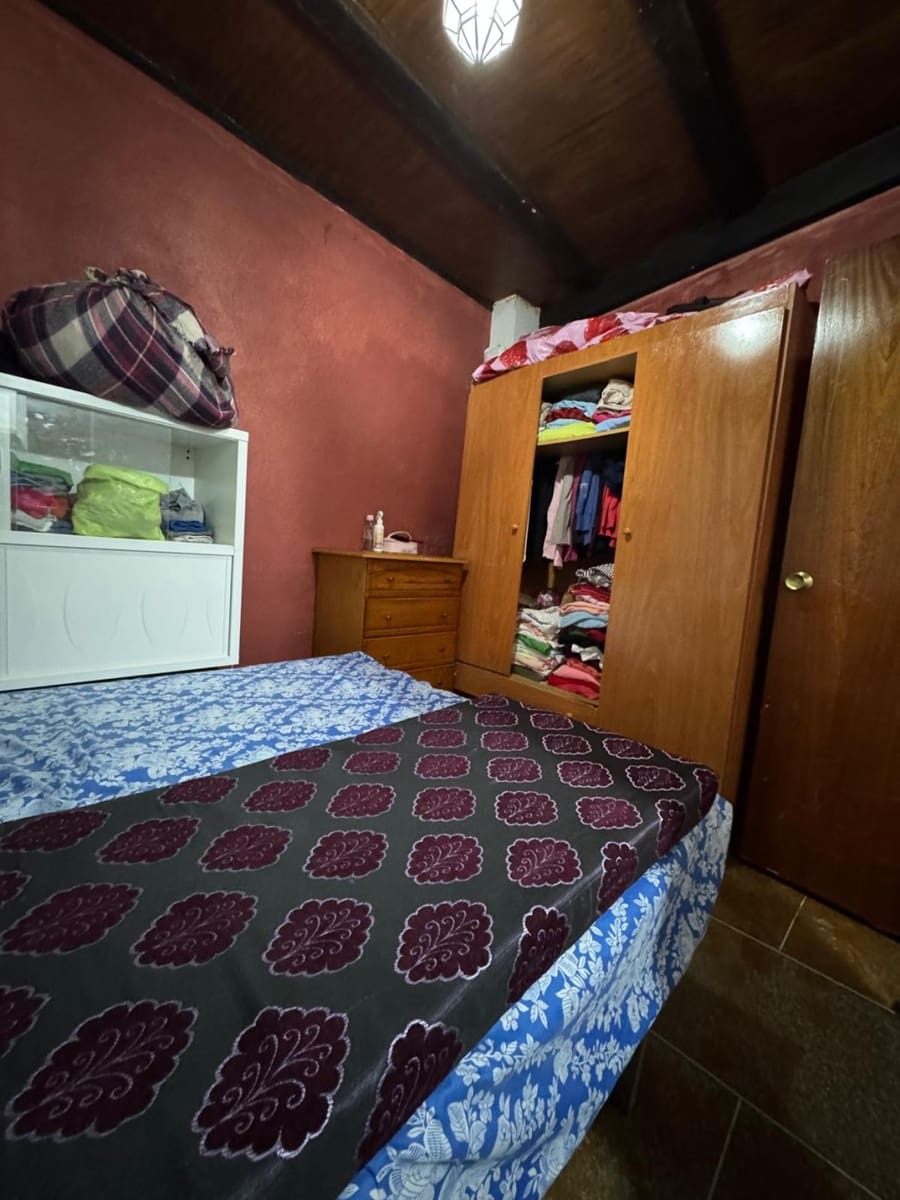 9 soveværelse Byhus til salg i Corumbela - € 89.000 (Ref: 9535517)