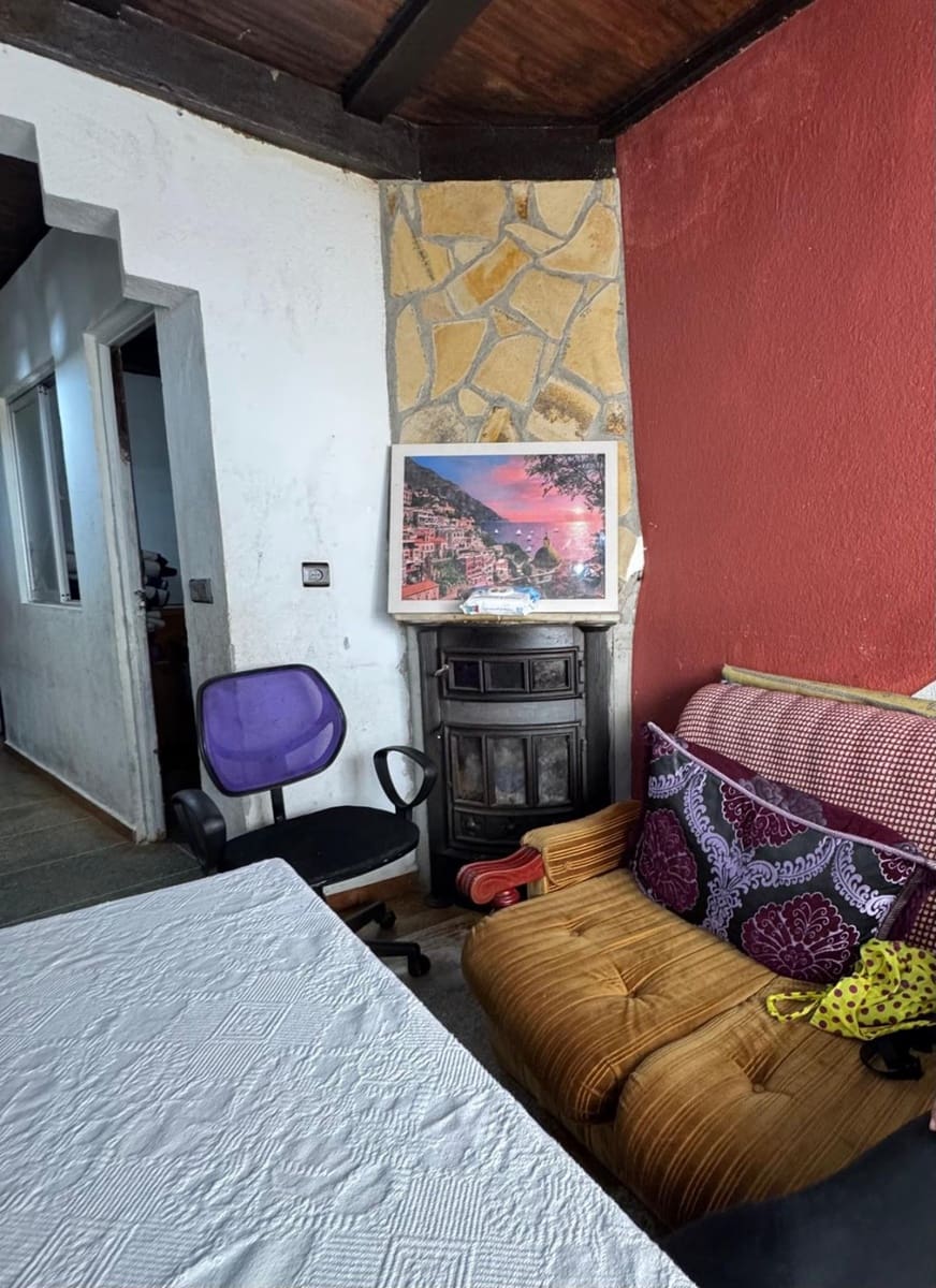 9 soveværelse Byhus til salg i Corumbela - € 89.000 (Ref: 9535517)