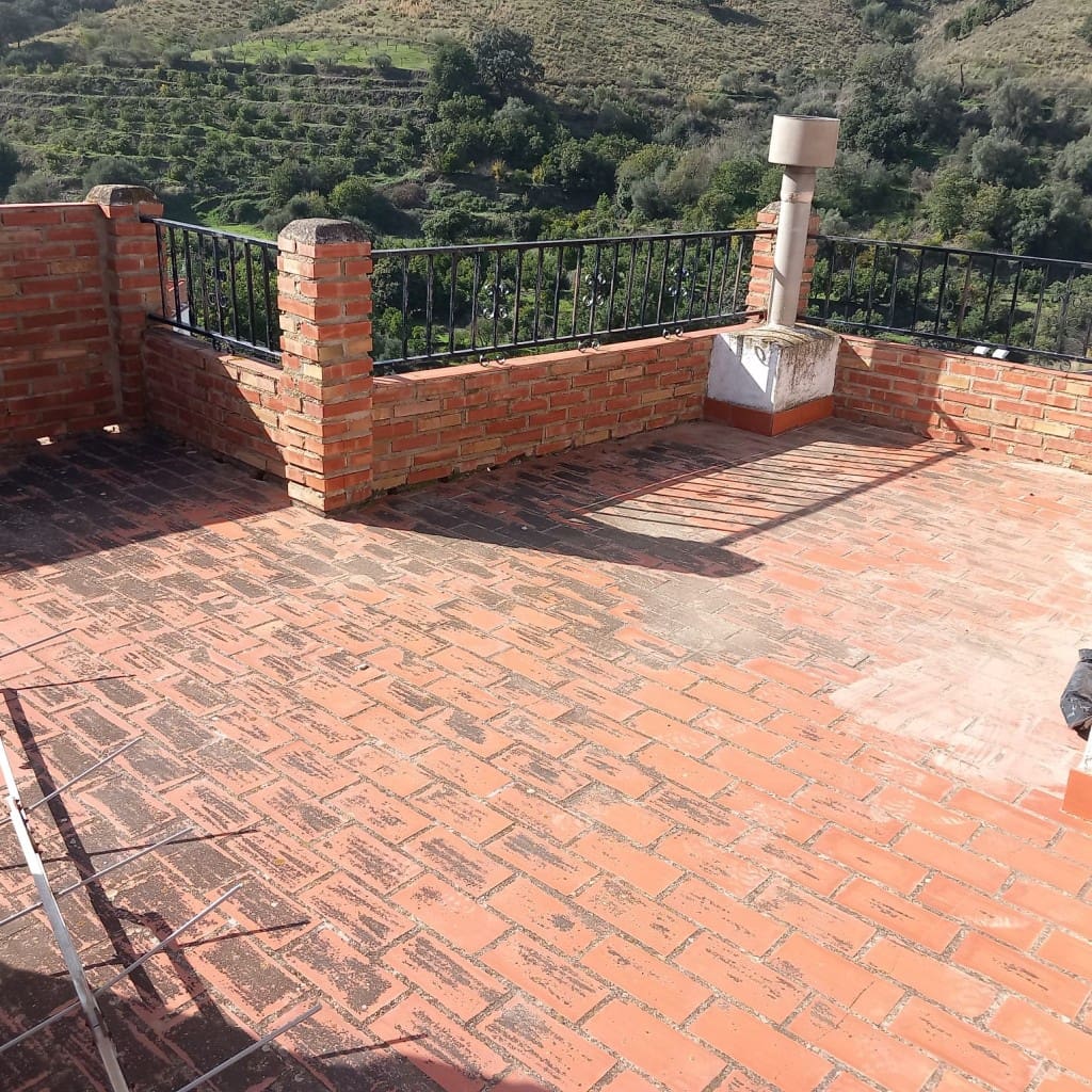 4 bedroom Townhouse for sale in Salares - € 59,000 (Ref: 9535518)