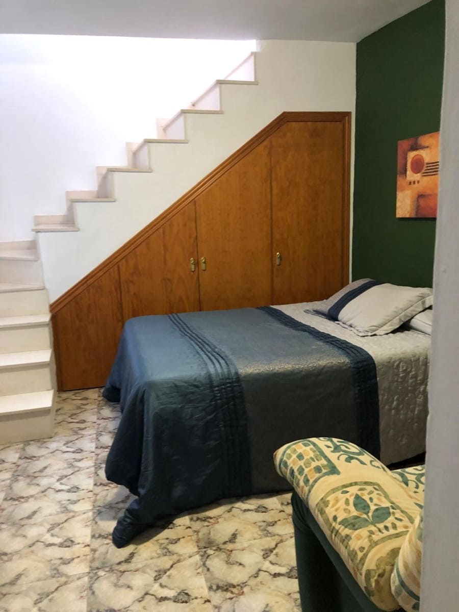 4 bedroom Townhouse for sale in Vinuela - € 150,000 (Ref: 9643766)