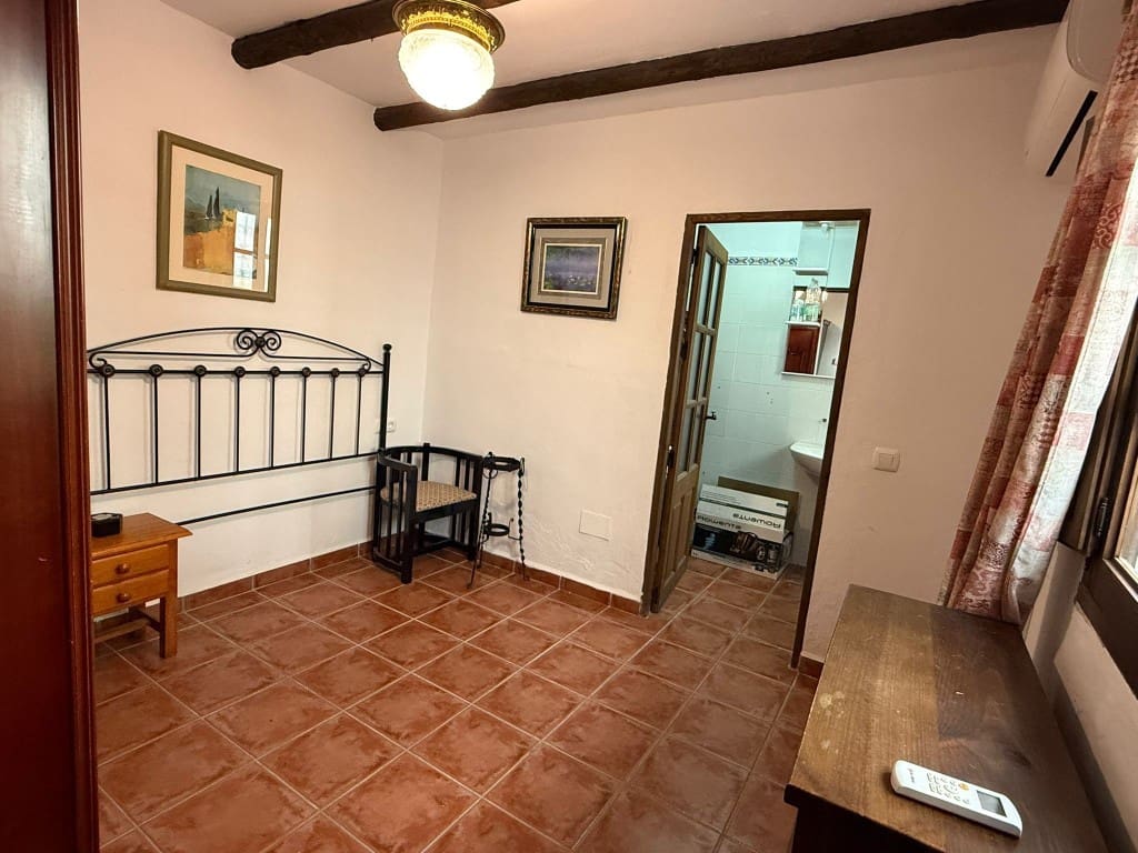 2 quarto Casa em Banda para venda em Canillas de Aceituno - 141 750 € (Ref: 9643767)