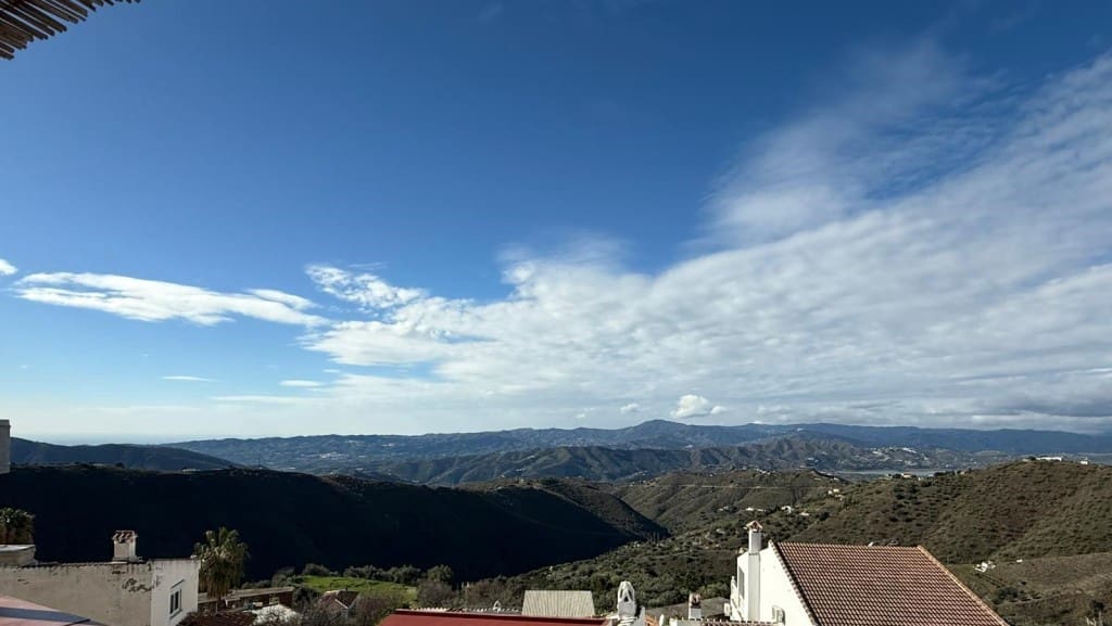 2 bedroom Townhouse for sale in Canillas de Aceituno - € 141,750 (Ref: 9643767)