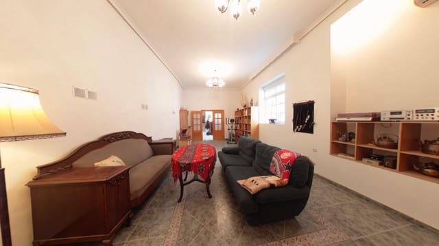 7 Zimmer Haus zu verkaufen in Vélez-Málaga - 395.000 € (Ref: 9655675)