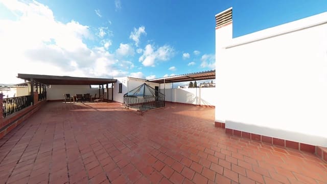 7 Zimmer Haus zu verkaufen in Vélez-Málaga - 395.000 € (Ref: 9655675)