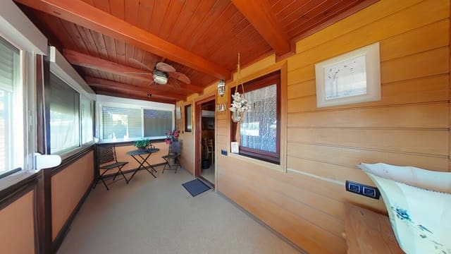 2 slaapkamer Houten huis te koop in Vélez-Málaga met zwembad - € 155.000 (Ref: 9751701)