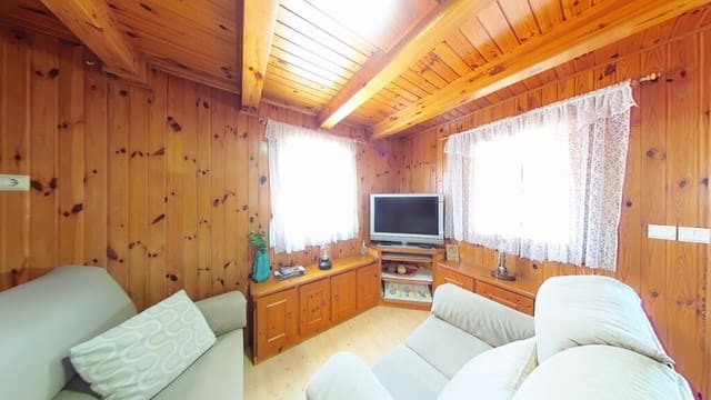 2 slaapkamer Houten huis te koop in Vélez-Málaga met zwembad - € 155.000 (Ref: 9751701)