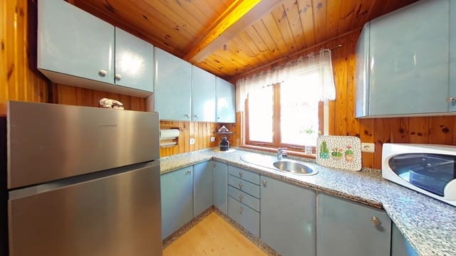 2 slaapkamer Houten huis te koop in Vélez-Málaga met zwembad - € 155.000 (Ref: 9751701)