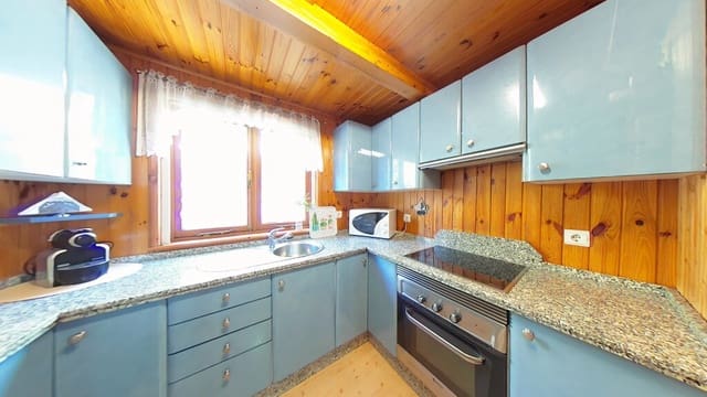 2 slaapkamer Houten huis te koop in Vélez-Málaga met zwembad - € 155.000 (Ref: 9751701)