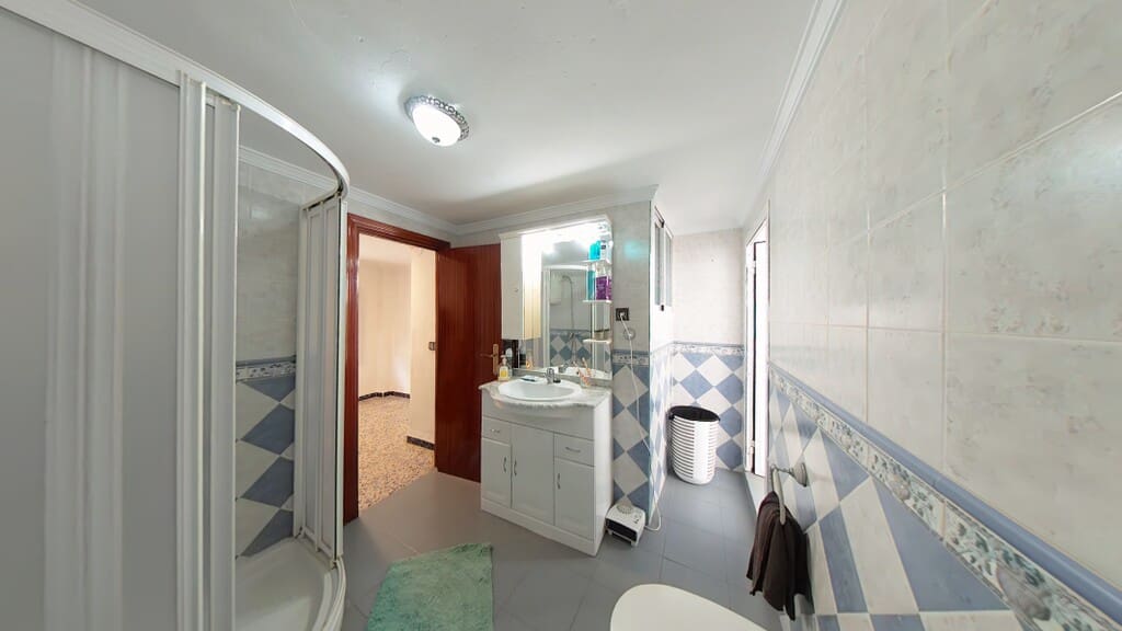 3 quarto Casa em Banda para venda em Sayalonga - 128 000 € (Ref: 9763552)